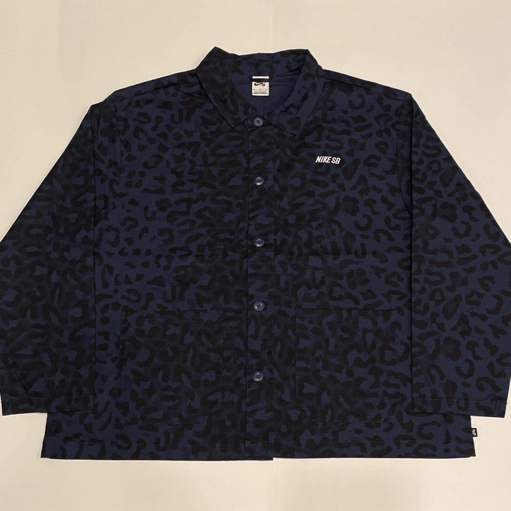 NIKE SB ALLOVER PRINT SKATE CHORE COAT (XL)
